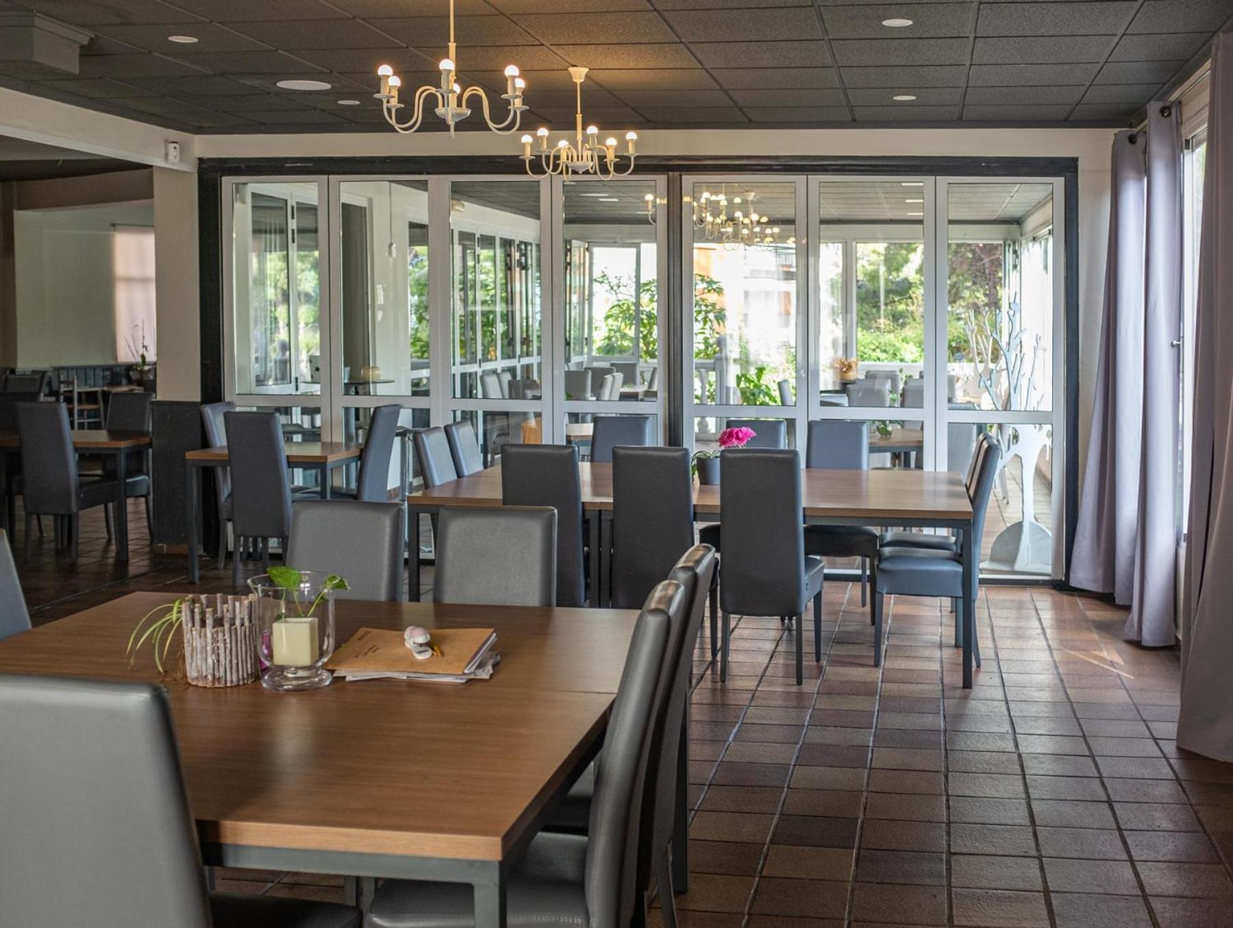 Altura Hostal Victoria מראה חיצוני תמונה