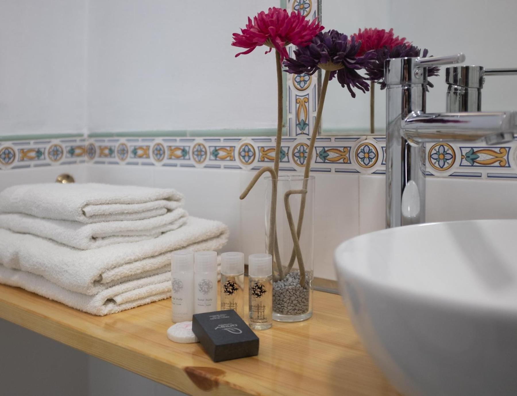 Altura Hostal Victoria מראה חיצוני תמונה
